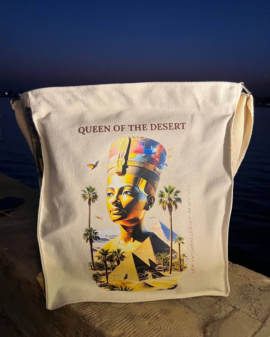 Nefertiti "Queen of the Desert"